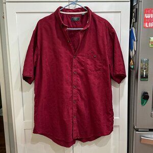 G.H. Bass & Co XL Men's Burgundy Short Sleeve Collared Button Closure Shirt